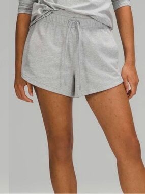 Lululemon | Inner Glow Shorts 3.5"